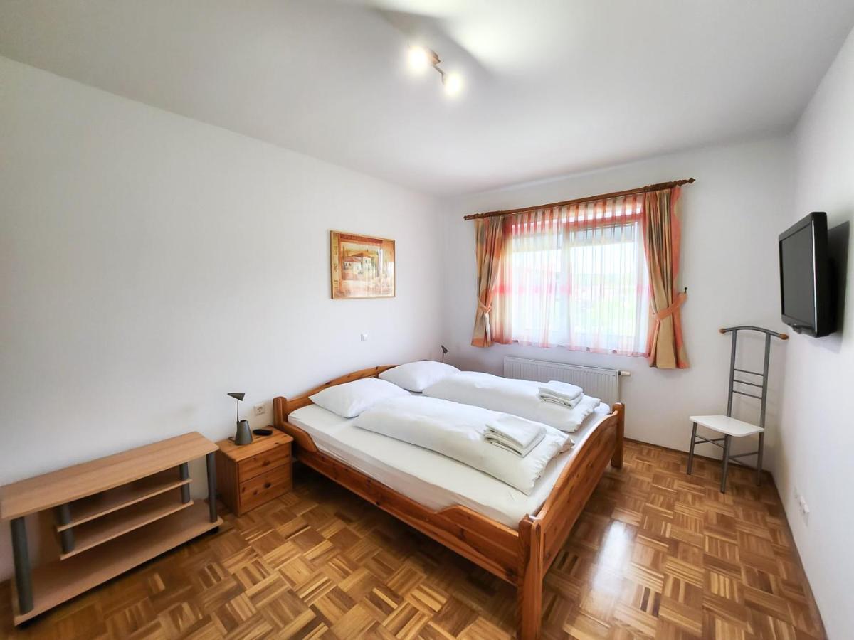 Guest House Mlada Lipa มาริบอร์ ภายนอก รูปภาพ