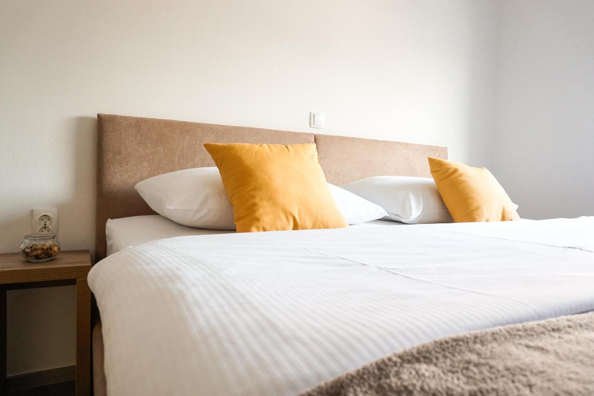 Guest House Mlada Lipa มาริบอร์ ภายนอก รูปภาพ