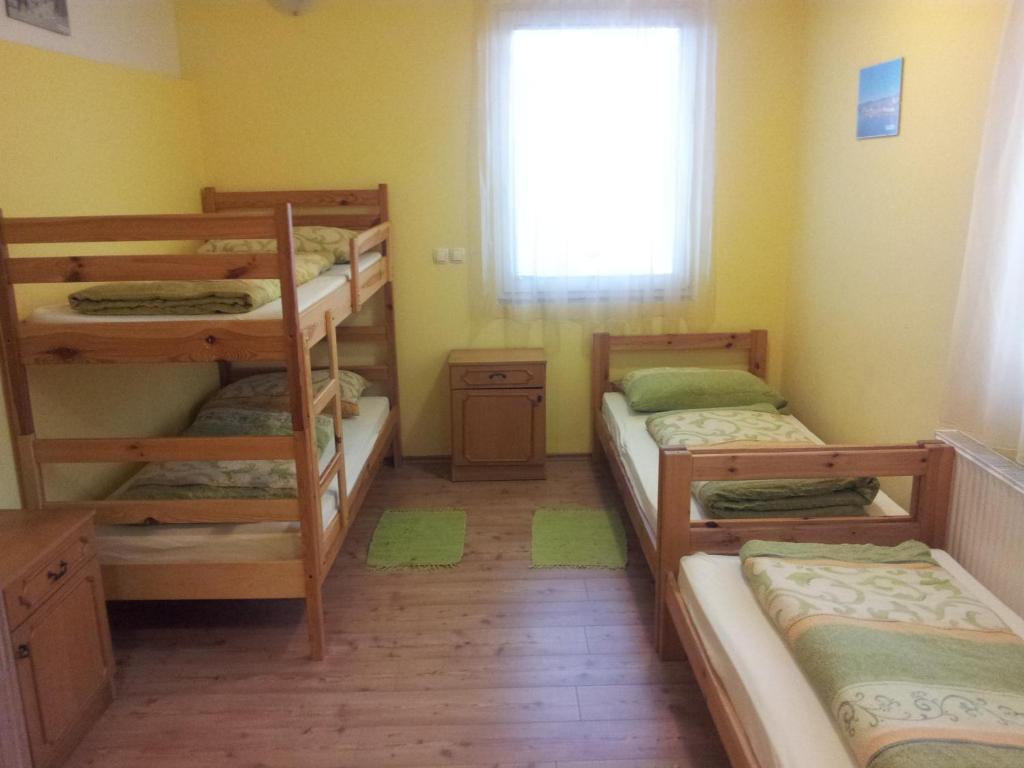 Guest House Mlada Lipa มาริบอร์ ห้อง รูปภาพ
